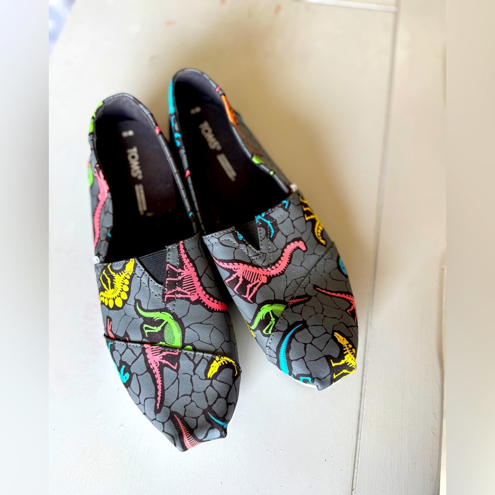 Toms Gray and Pink Moccasins